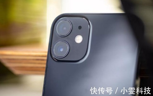 阿迪耐克|iPhone13供不应求，旧款苹果手机已一降再降，不懂行的人才这么买