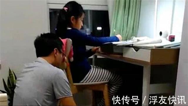 凌晨|''老师,你睡了没 ''爸爸凌晨这样问,女老师的回复遭家长围攻