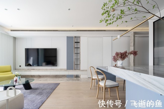 雾霾|雕塑玄关+进门卧室——“呵护型”色彩美家