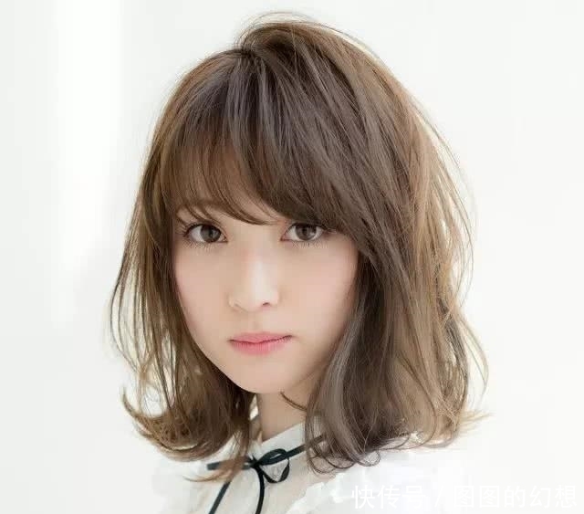 看起来|短发是种“瘾”,短发控不能错过的四种发型,能美出新高度很减龄