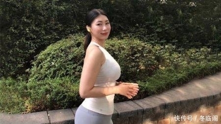 穿“打底裤”的人总显胖胯大,大粗腿的女生,穿出专属你的美丽