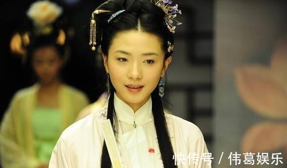 对联@才女出上联“月月相思三十日”,书生的下联让她感动落泪