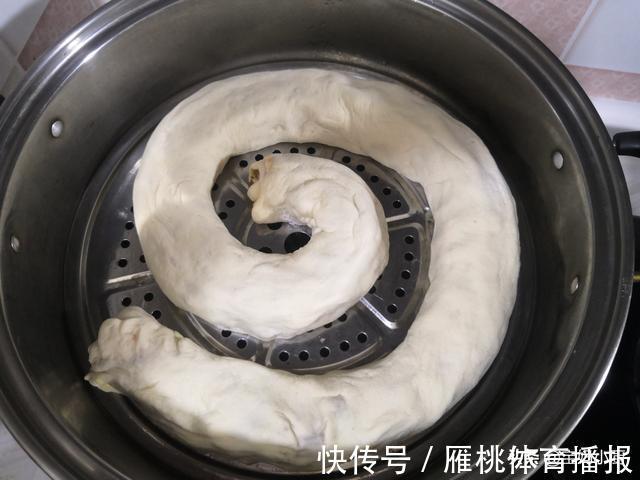 大人|不会包包子可以做这个，蒸上一大锅，三餐都有了，大人孩子吃不停