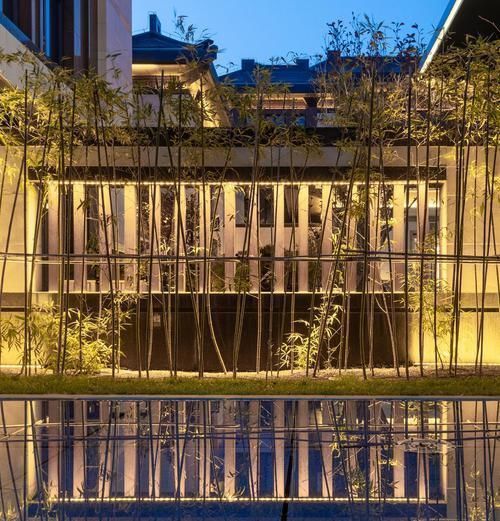 打造|天价打造的“紫禁城”豪宅,占地75000㎡,里面的装修,富贵逼人