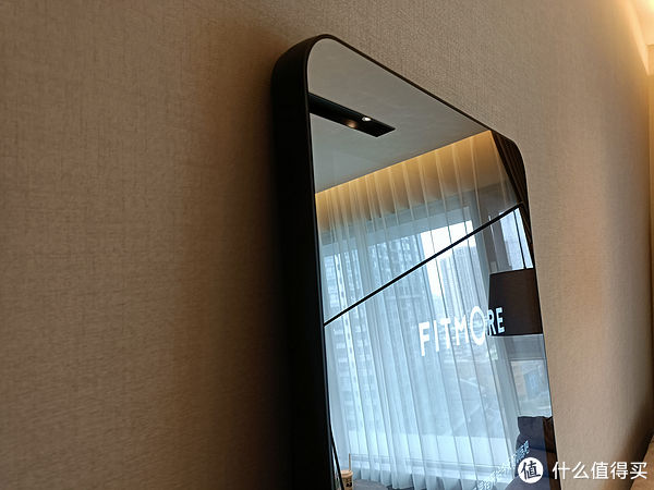 咕咚|有了FITMORE智能健身镜，再也不怕健身房“跑路”了