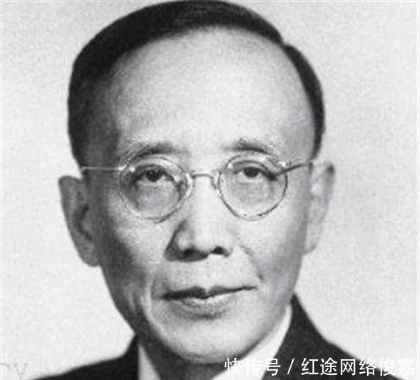 鲁迅&郭沫若骂了鲁迅四个字,鲁迅回的五个字,完美形容了郭沫若的一生