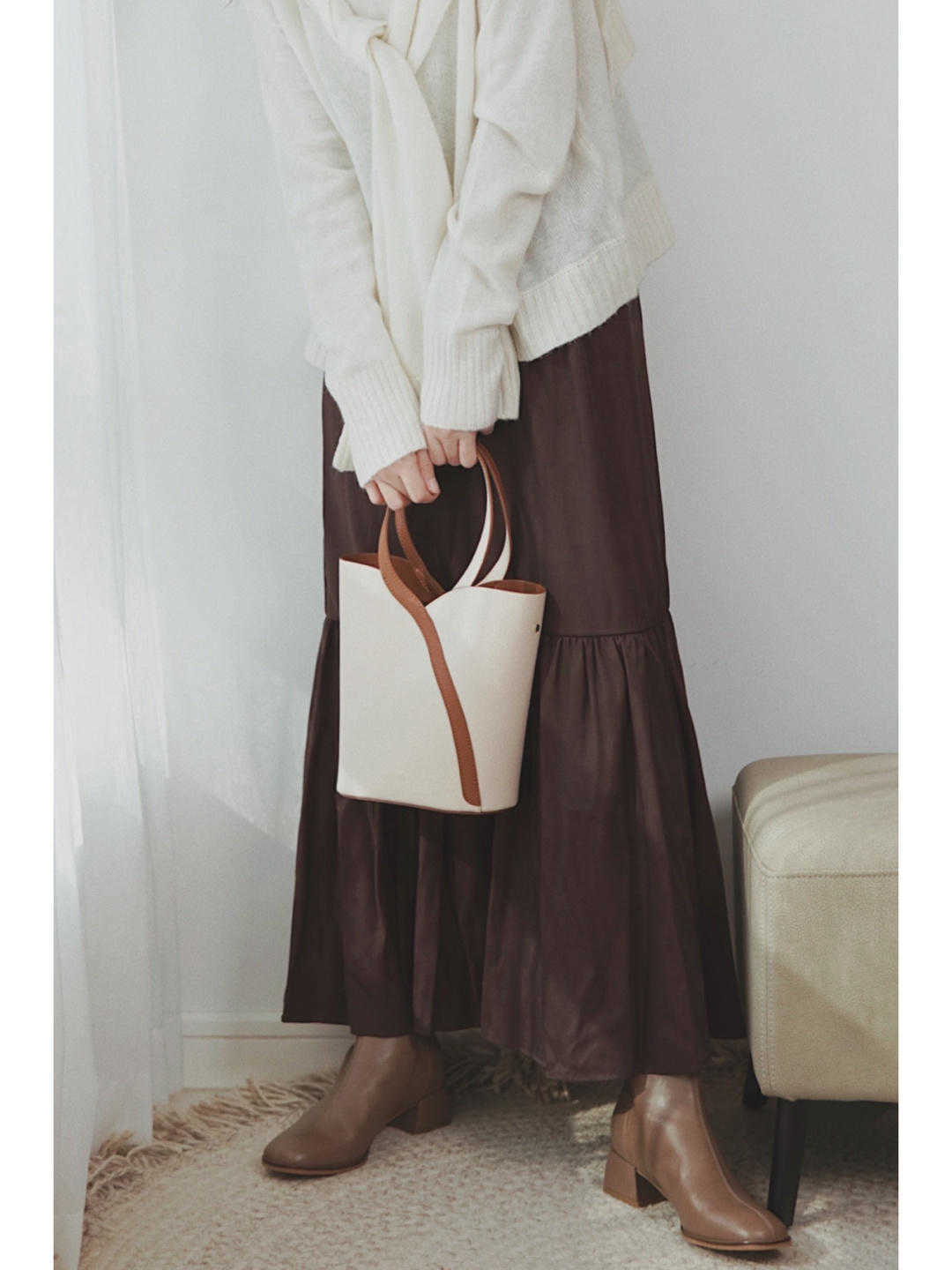 连衣裙|秋季,怎么穿针织毛衣?搭配半身裙或牛仔裤,拒绝土气的穿搭