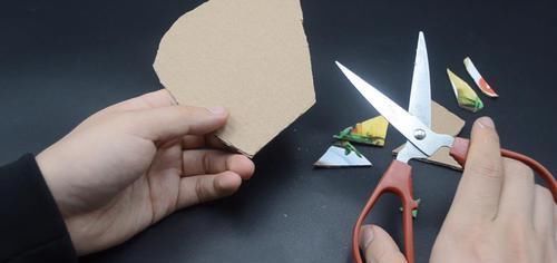 过期的护手霜不要扔,留在家中有大用处,一年能省不少钱,真实用