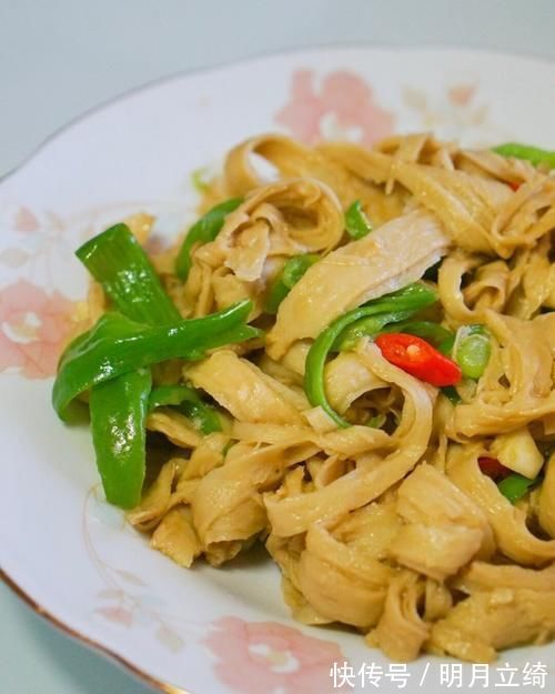 冬天，少吃猪肉多吃它，每天炒一盘，补钙质，营养极高，不懂太可惜