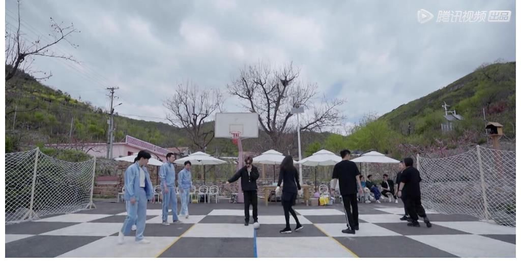 观众|《桃花坞》一场运动会让人尴尬到脚趾抠地，但观众这次却可以理解