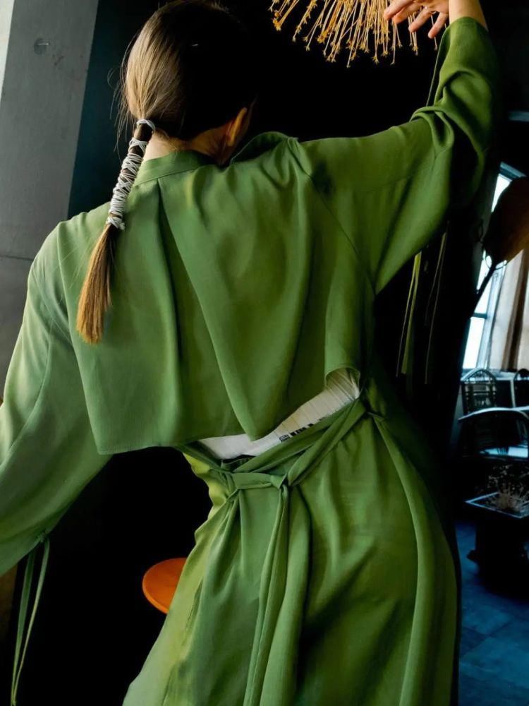 2021穿这个颜色，太太太美了！