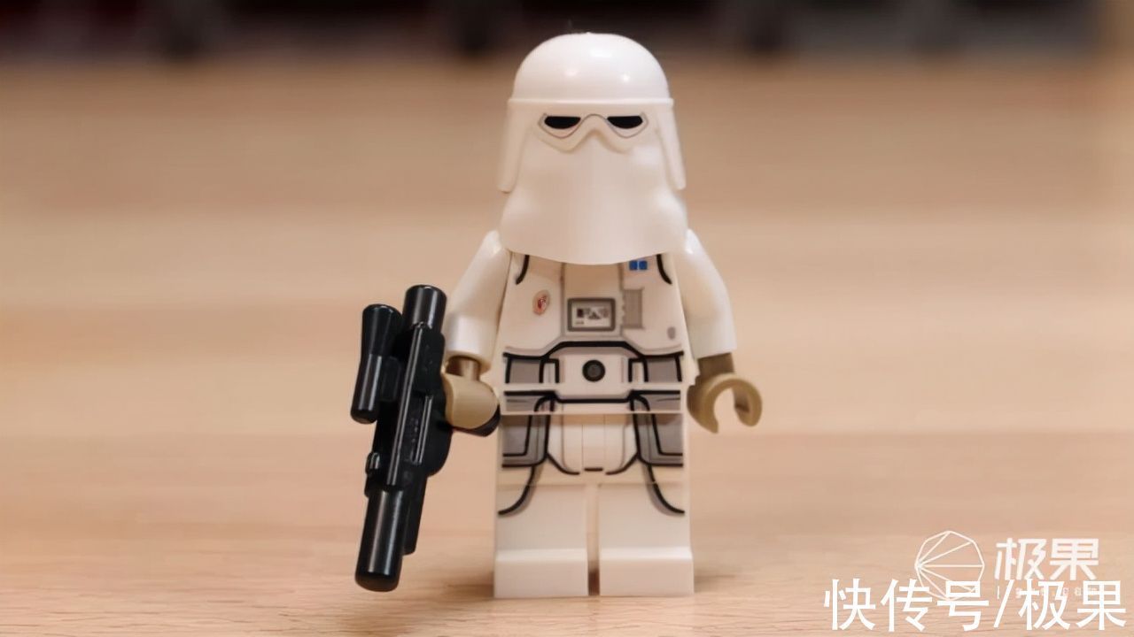 星战|6785个零件!这可能是目前最大块头的星战乐高!能塞一只军团
