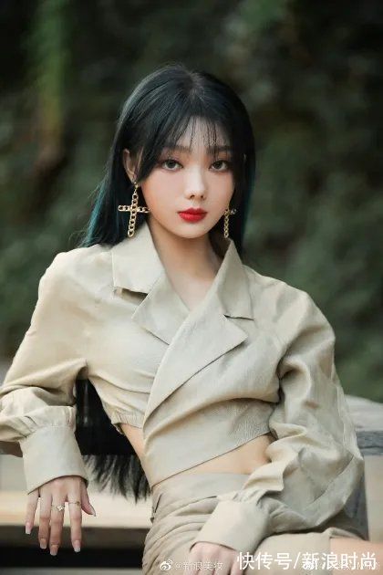 《单身即地狱》爆火的塑料脸奶凶猫系宋智雅 凭什么？