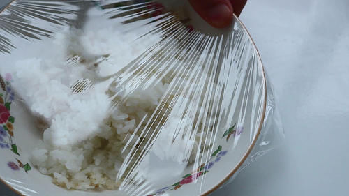 米饭|隔夜米饭到底能不能吃?为了家人的健康,看完可要当心了