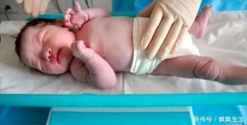 孕期|宝宝出生后,为啥要报“几斤几两”?医生不会告知,但家长要知道