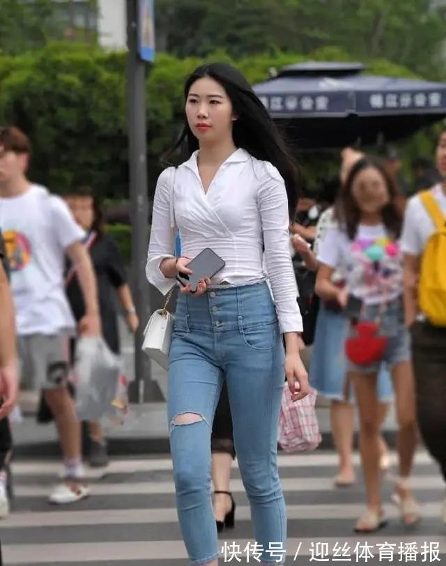 百褶裤 打底裤真的可以改善体态,既能兼顾休闲舒适,气质满满