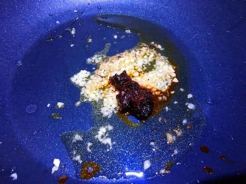  形状|把豇豆角做成棒棒糖的形状，孩子看着就高兴，好吃又好看