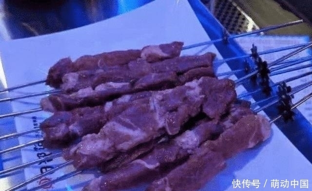 点外卖|商家接了200元烧烤外卖,订单上的备注成亮点,网友新技能