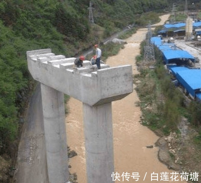 |搞笑趣图:你这精神我真的很敬佩,一个人都没有