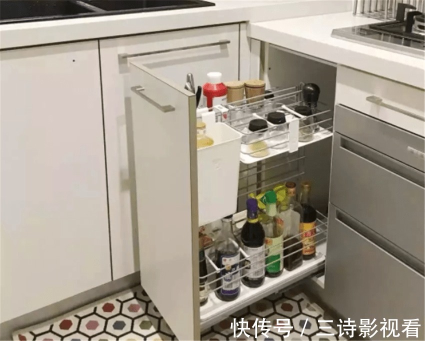 转角拉篮|定制橱柜时,这4个不合理设计别跟风做!不然给自己找罪受!