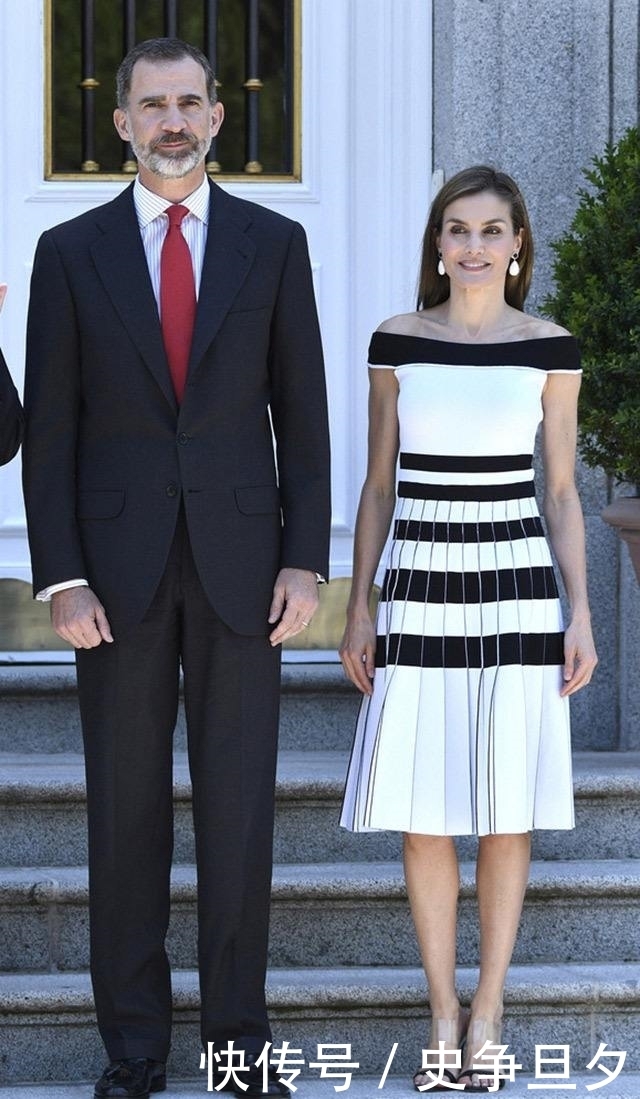 黑白搭，我只服她-西班牙王后！