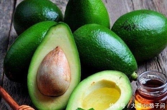 皮肤|天然的“胶原蛋白”食物,女人经常吃一点,皮肤光滑有弹性