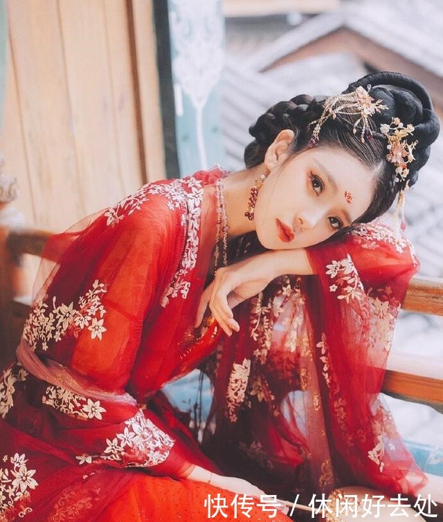 火爆|《乘鸾》再次火爆全网,连《春花厌》都沦为陪衬,横扫全网超惊艳