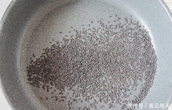 失眠|这东西是“天然安眠药”,失眠的人睡前喝一杯,一觉睡到大天亮