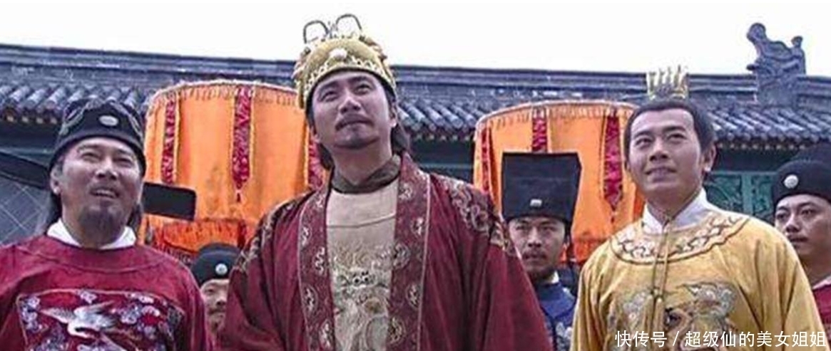 朱元璋视出巡察寺庙时问:朕要下跪拜佛祖吗?方丈一句话死里逃生