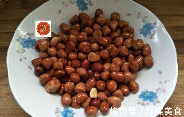 教你一道最受欢迎的下酒菜,做法很简单,有了它,喝小酒滋有味儿