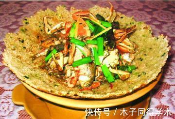 吮指大凤爪|美食推荐:鱼蟹锅巴、吮指大凤爪、五香熏鱼制作方法