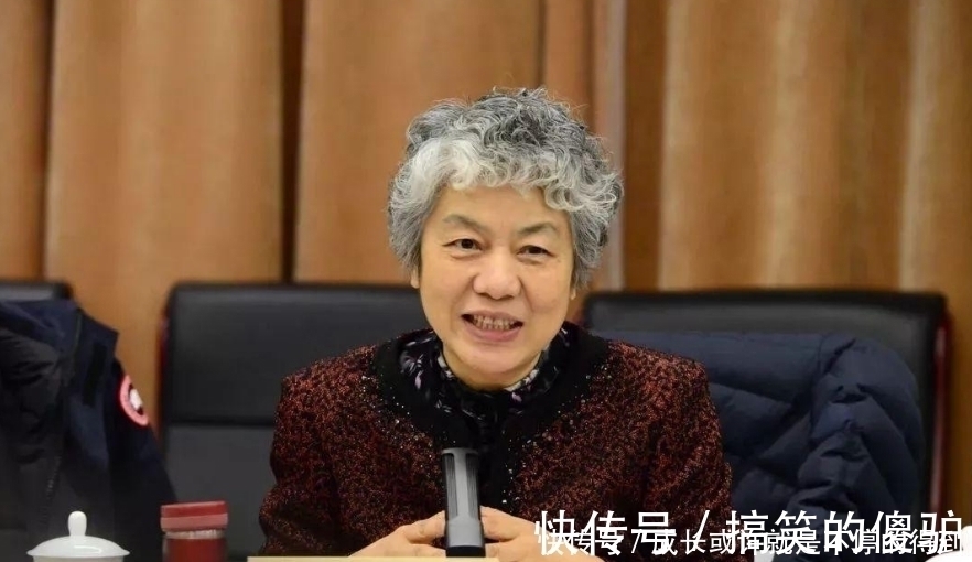 老年人|李玫瑾教授:3岁到6岁的孩子别让老人带,会影响孩子学习