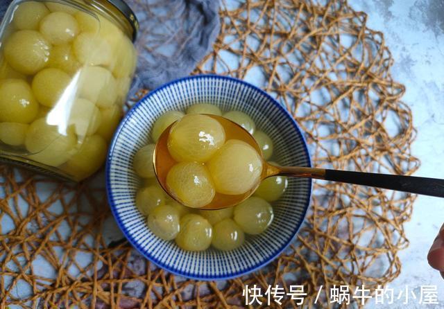 秋天|秋天，一种碱性水果别放过，囤上十几斤吃，晒黑的皮肤慢慢白回来