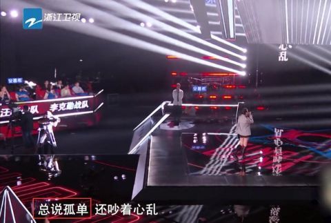 張露馨|李榮浩頂著被罵的風(fēng)險(xiǎn)教王靖雯投機(jī)取巧，結(jié)果對(duì)方不聽(tīng)話(huà)，太虧了