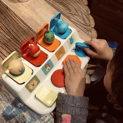 宝宝|父母只知“三翻六坐”?你Out了,看看3岁前娃运动心理发育对照表