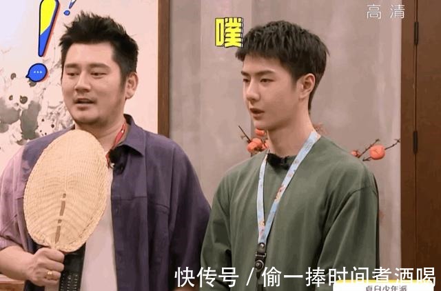 墨绿色|王一博,小众品牌的高光时刻,墨绿色T恤成王者归来的焦点!