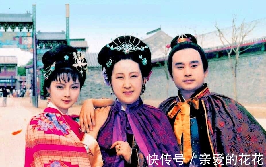 红楼梦#《红楼梦》:让薛姨妈一家给戏子腾房间,真的是贾母下的逐客令吗