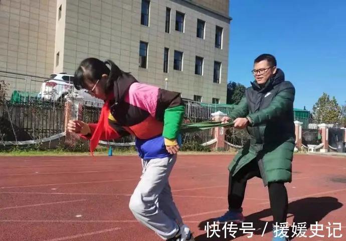 男生|11歲女學(xué)霸跑的太快被喊''閃電俠''全校男生都跑不過(guò)她