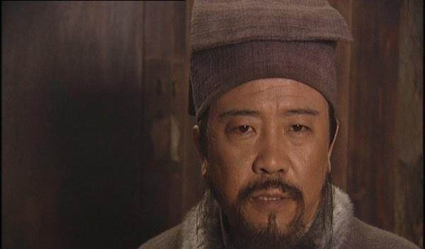 铜人$此人兵器重七十五斤, 战平呼延灼活捉史进, 擒杀梁山四将!