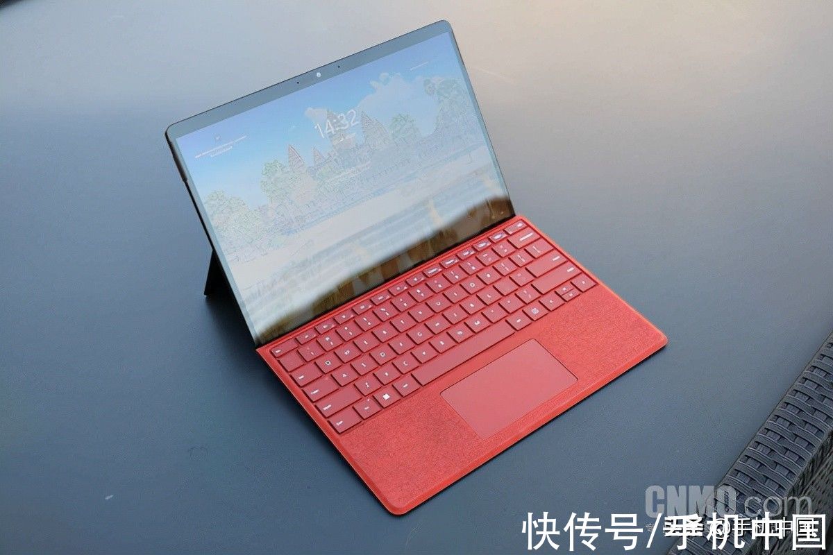 intel|微软Surface Pro 8评测：一份后疫情时代关于轻薄PC的优质答卷