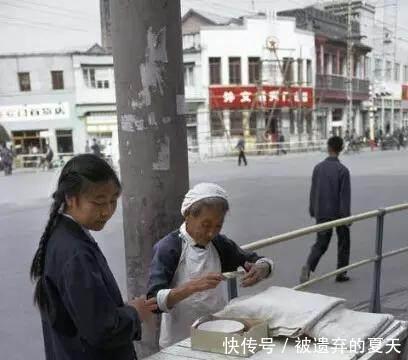 老照片|70年代老照片,满满的回忆,最后一张估计现在的小孩都没见过
