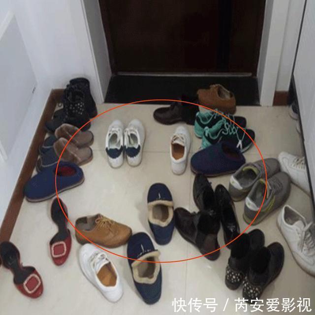 美观|等我有房了，门口也不放鞋柜，瞧瞧别人的新招，干净利落还美观