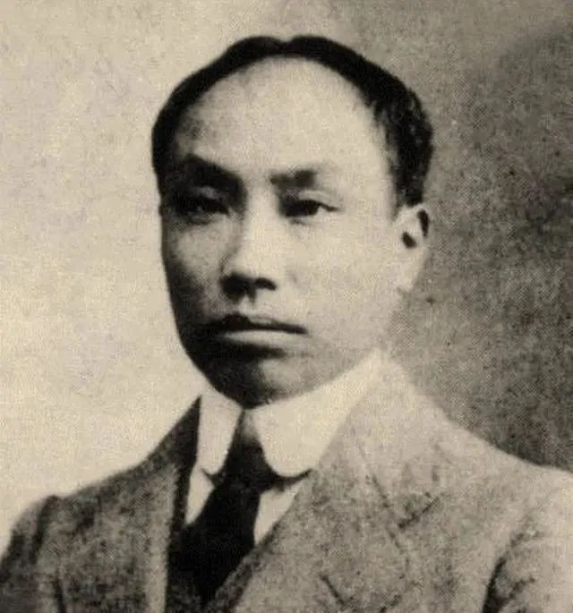 新文化运动$陈独秀的书法欣赏:线条厚拙凝劲、气格高古苍莽!不愧为五四领袖