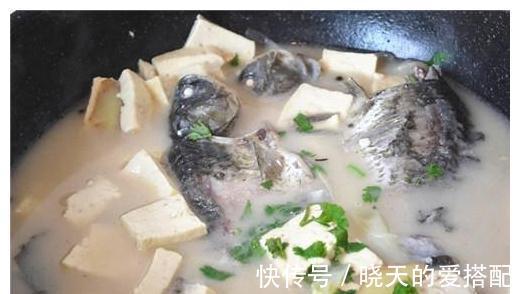 产妇们|此菜产妇可以常吃，下奶多，孩子饿不着，金牌月嫂常做菜！