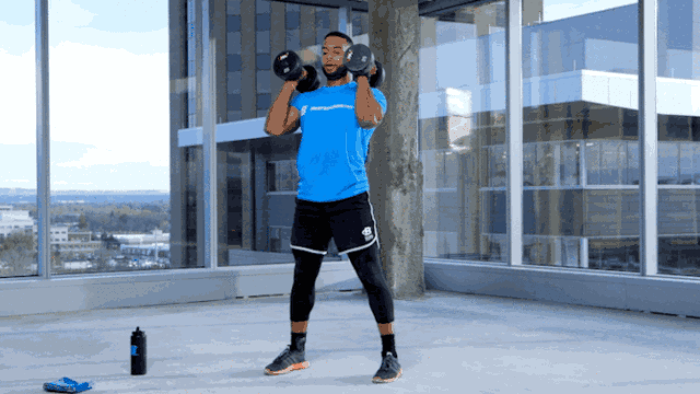 肌肉群|基础深蹲训练,你练会了吗?教你正确的深蹲训练方式