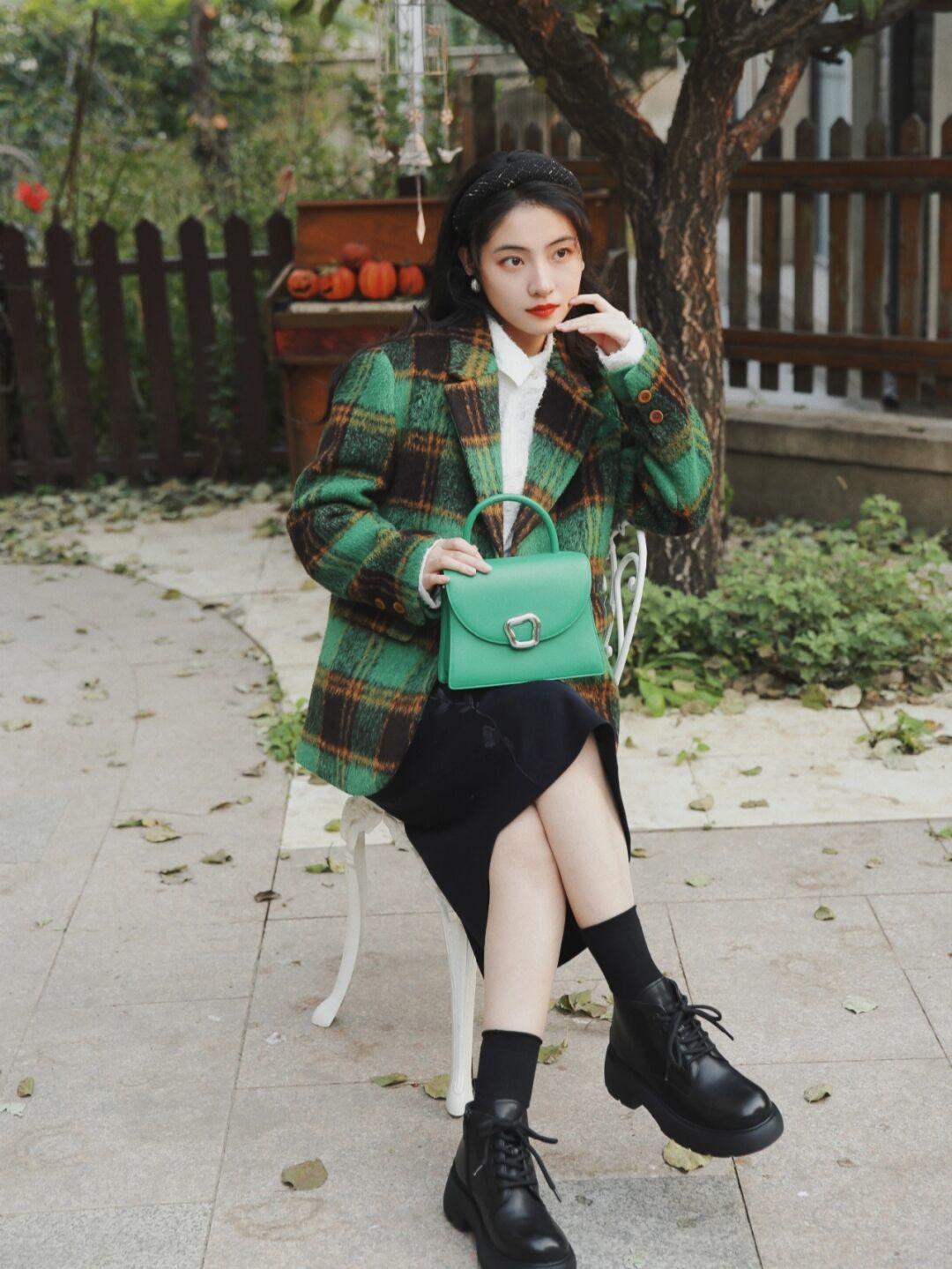 半身裙|没有高颜值、大长腿也别焦虑,试试“毛呢外套”,太适合普通大众