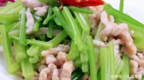 芹菜|想长寿全靠吃,3种食物不能少,排毒养颜,有益健康!