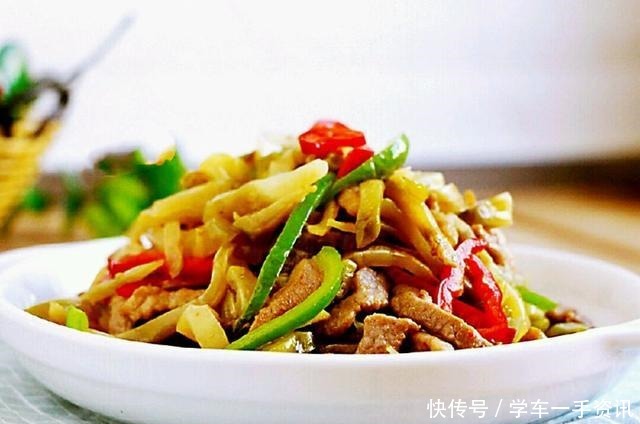 榨菜肉丝,简单2步成菜,爽口解腻,香得连吃带打包