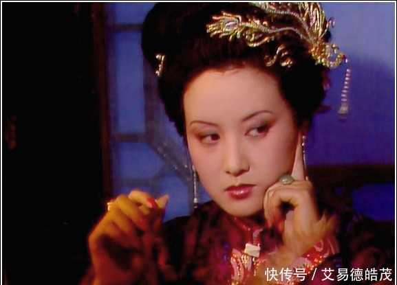 样子|你说王熙凤狠辣,那是你没见过她哭的样子,比林黛玉还林黛玉