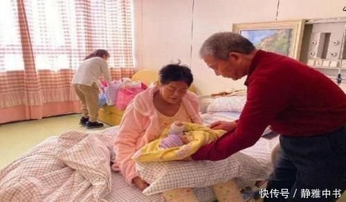 母亲|67岁母亲生女儿,结果宝妈身体年轻20岁,一家3口生活羡煞旁人